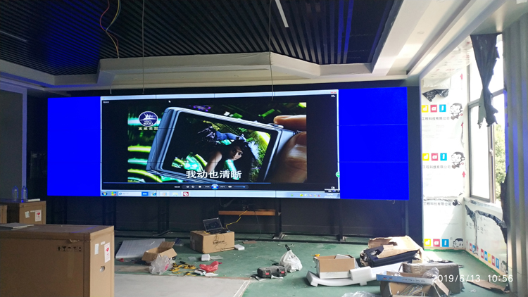 液晶拼接屏增加觸摸功能后，安裝時應(yīng)注意哪些問題？