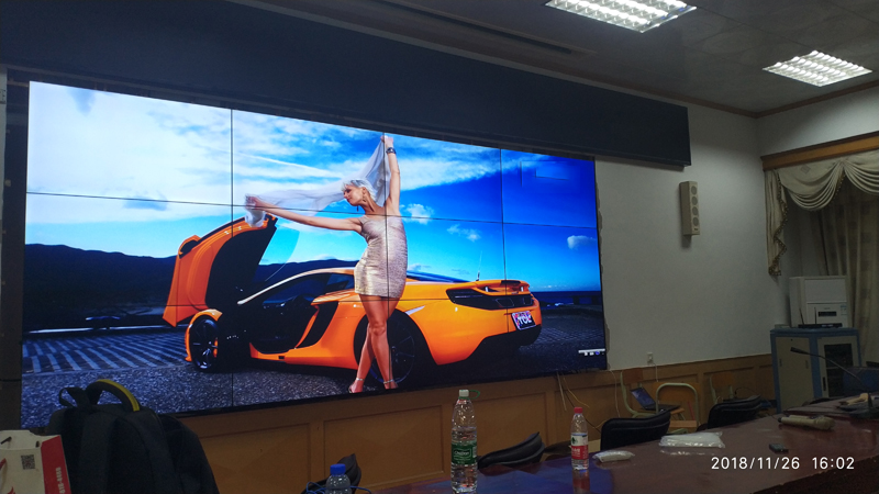 為什么液晶拼接屏_會議一體機_LED顯示屏成為高端會議室顯示屏？