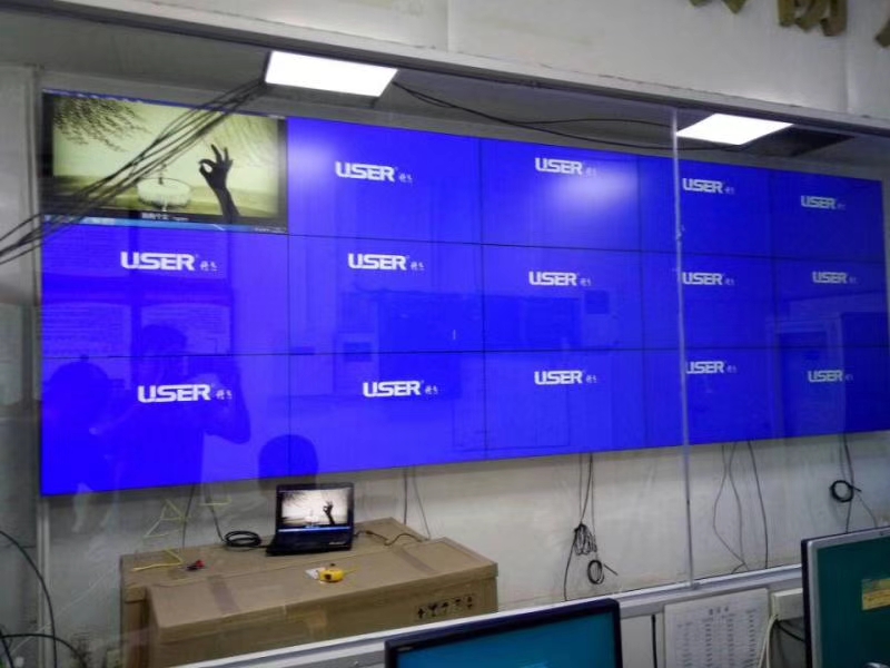 拼接屏如何實現(xiàn)多點觸控技術(shù)？